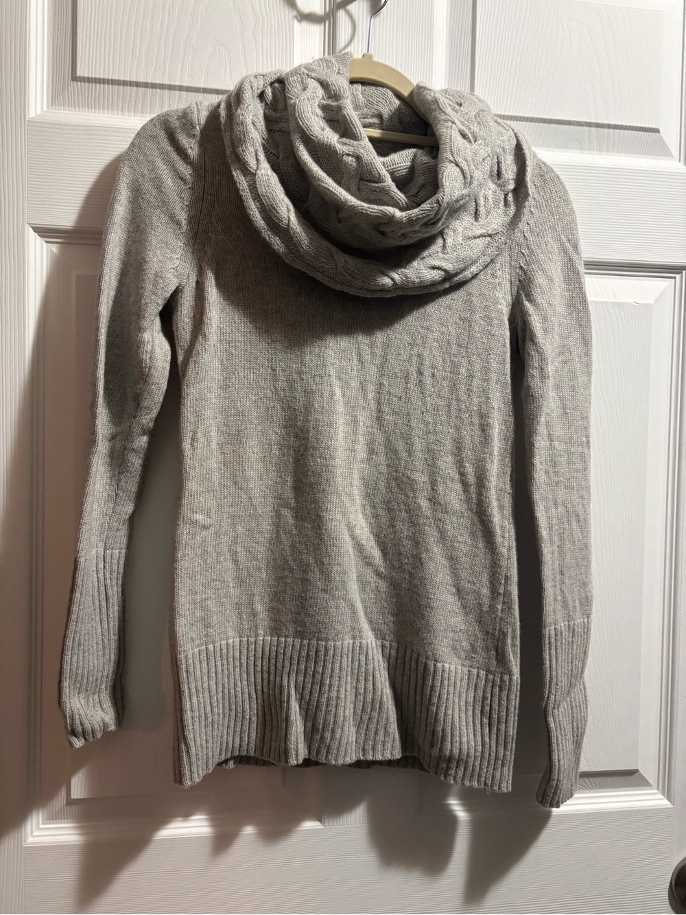 Banana Republic Merino Wool Blend Cable-knit Cowl Neck Sweater - Light gray